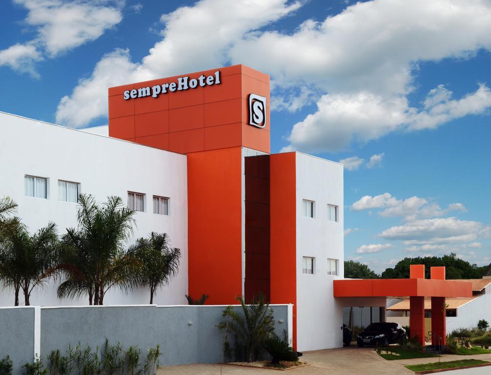 Semprehotel Três Lagoas المظهر الخارجي الصورة