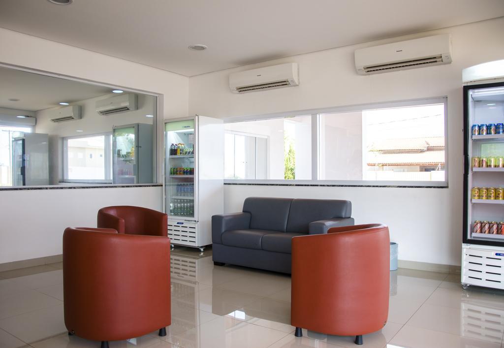 Semprehotel Três Lagoas المظهر الخارجي الصورة